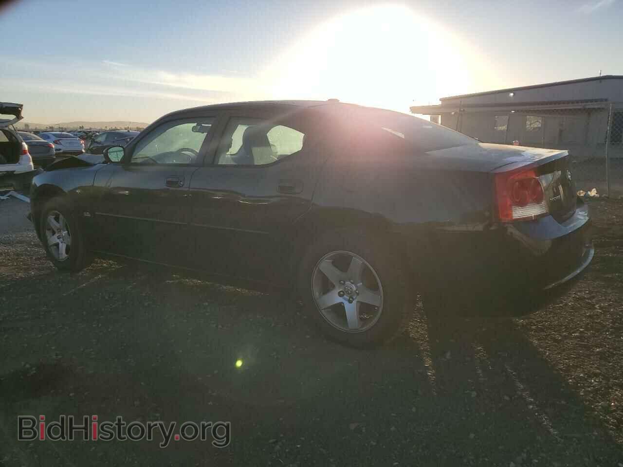 2010 DODGE CHARGER - VIN: 2B3CA3CV8AH253097 - Фото 2
