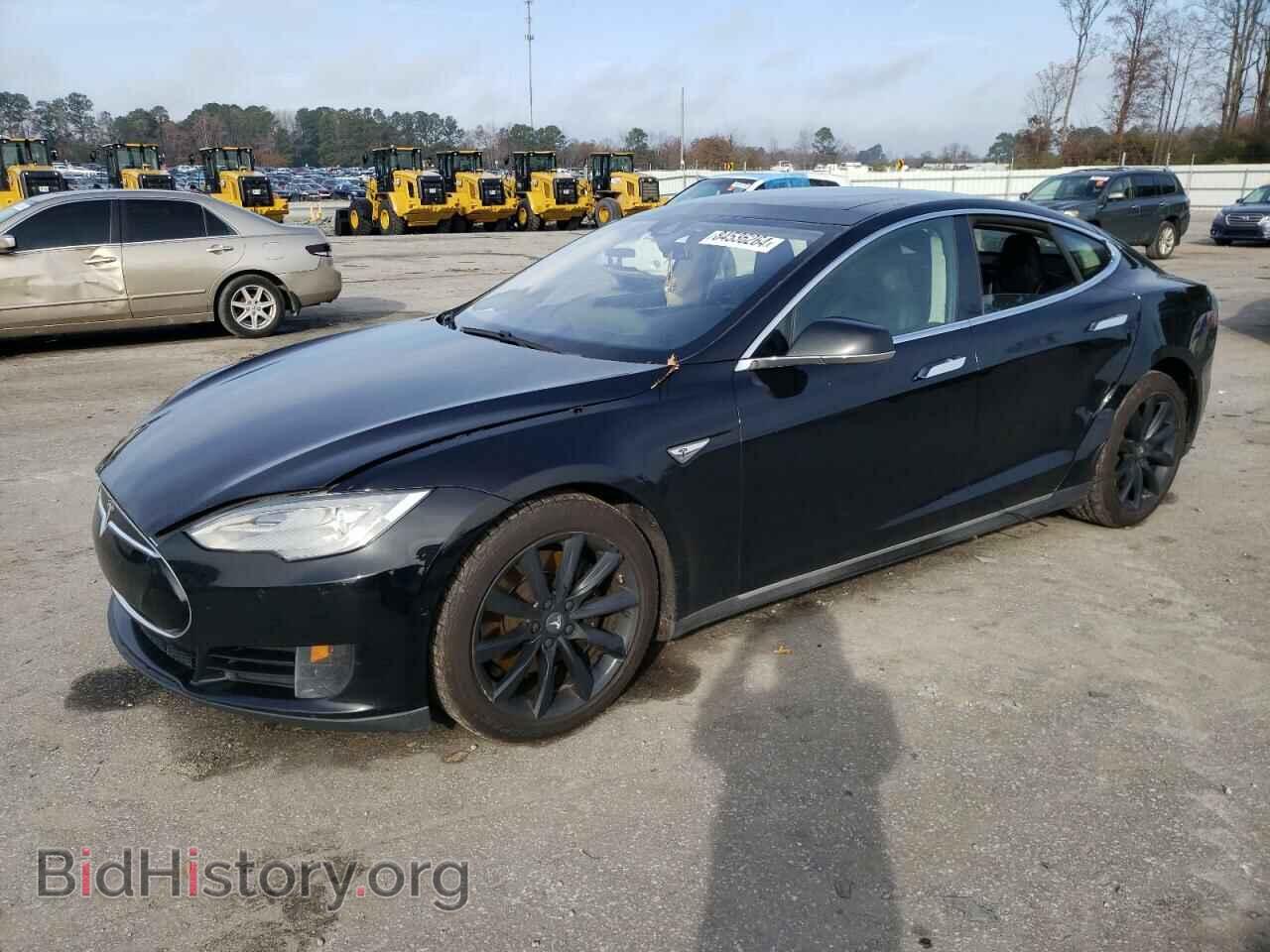 Фотография 5YJSA1S28FF095427 - TESLA MODEL S 2015