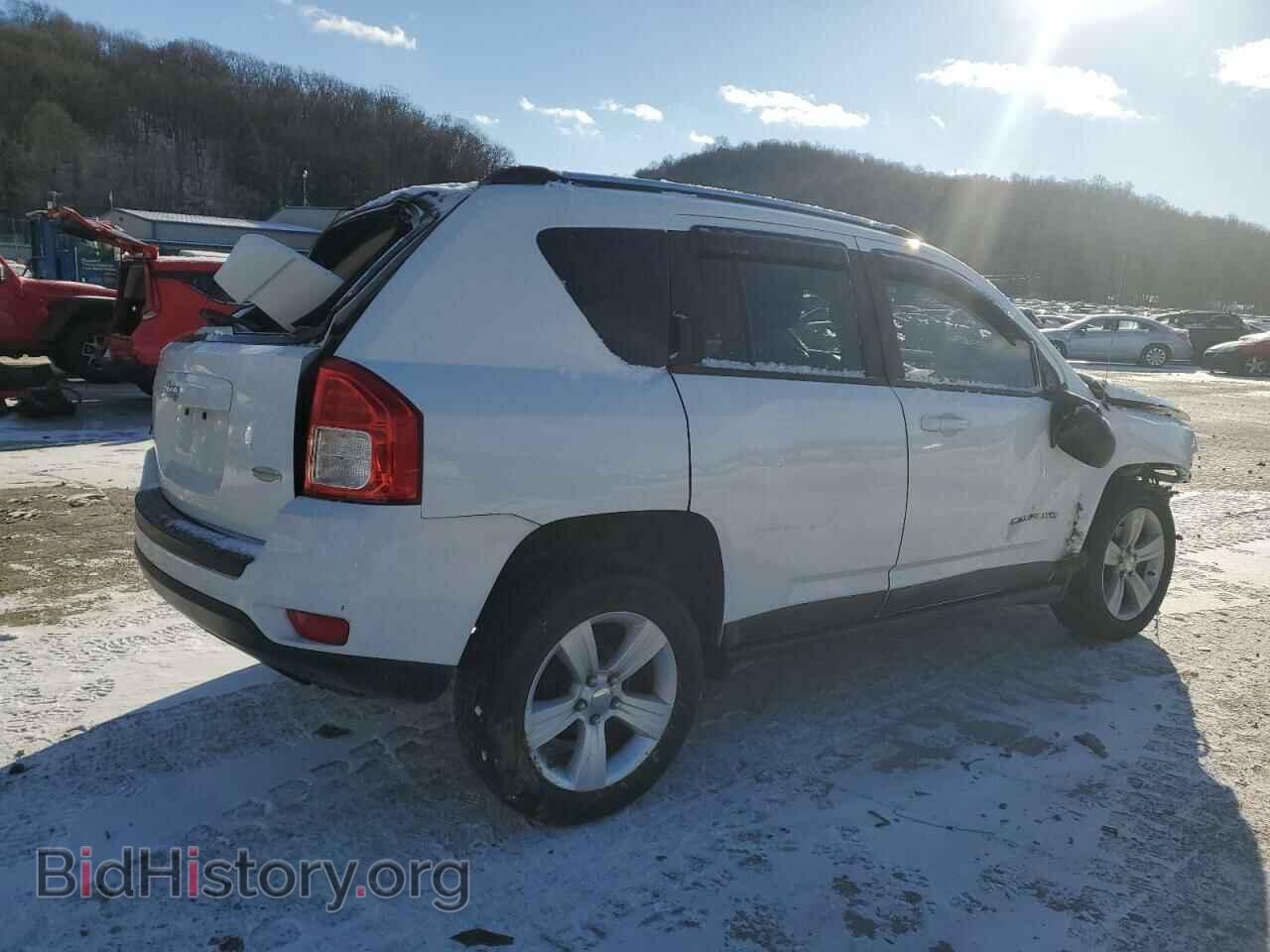 2011 JEEP COMPASS - VIN: 1J4NF1FB3BD135871 - Фото 3