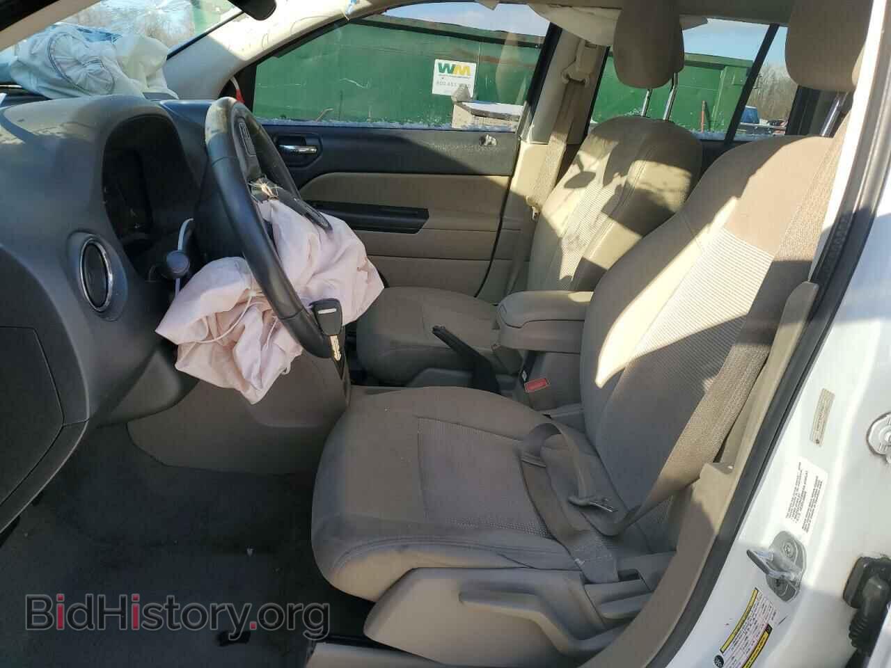 2011 JEEP COMPASS - VIN: 1J4NF1FB3BD135871 - Фото 7