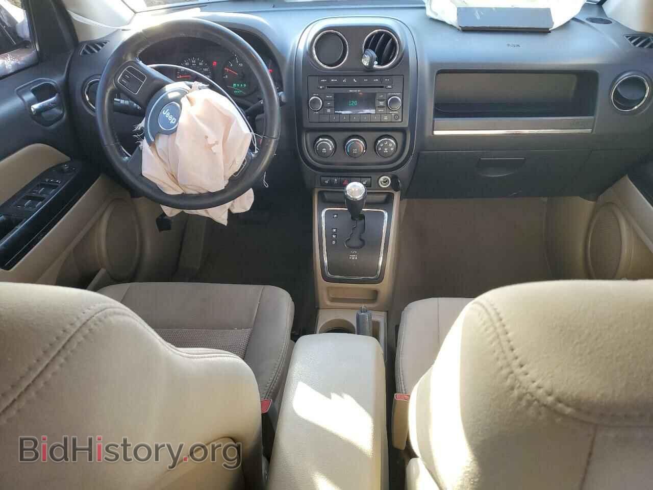 2011 JEEP COMPASS - VIN: 1J4NF1FB3BD135871 - Фото 8