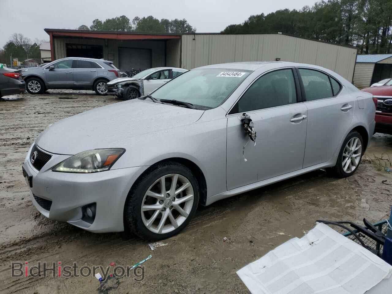 Фотография JTHCF5C24C5055899 - LEXUS IS 2012