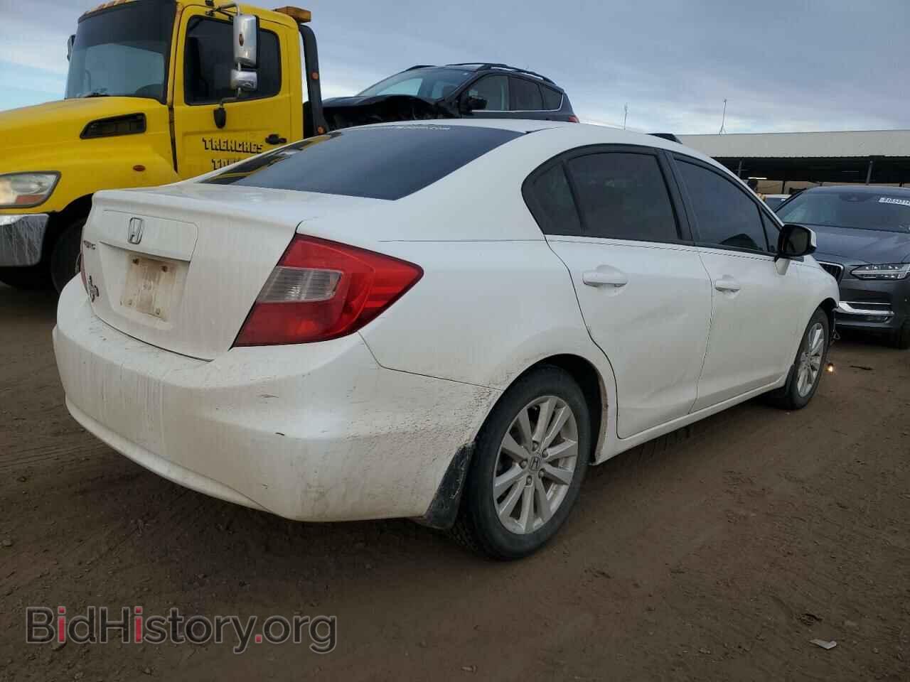2012 HONDA CIVIC - VIN: 2HGFB2F81CH584570 - Фото 3