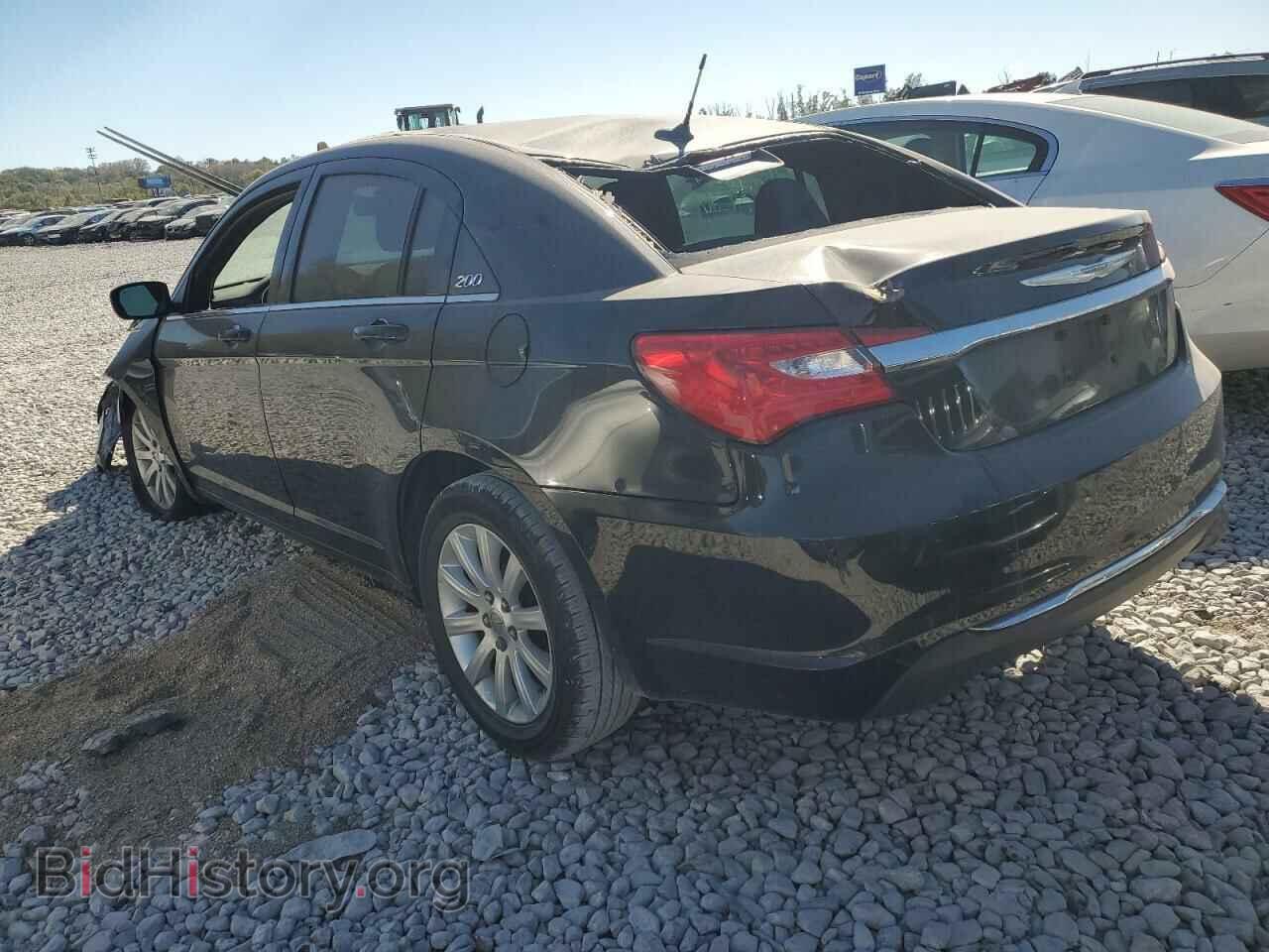 2013 CHRYSLER 200 - VIN: 1C3CCBBB7DN593464 - Фото 2