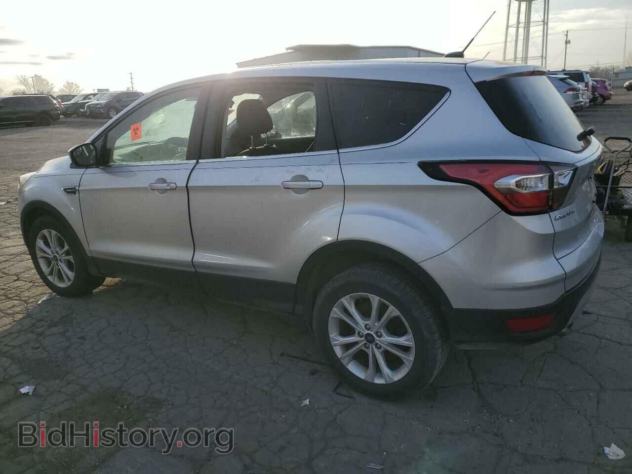 2017 FORD ESCAPE - VIN: 1FMCU0GD1HUC23335 - Фото 2
