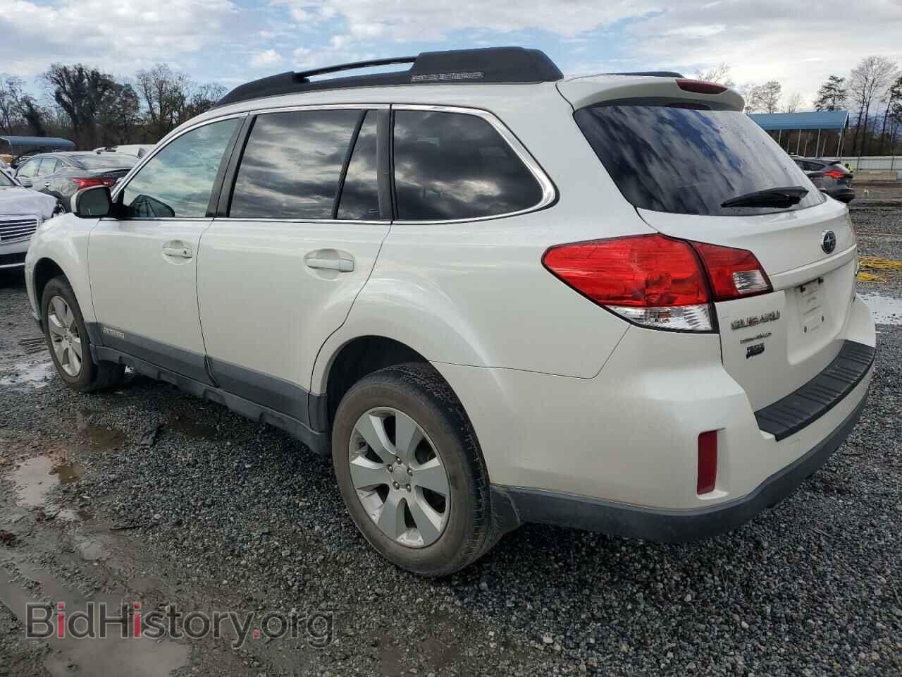 2011 SUBARU OUTBACK - VIN: 4S4BRBCC6B3333316 - Фото 2