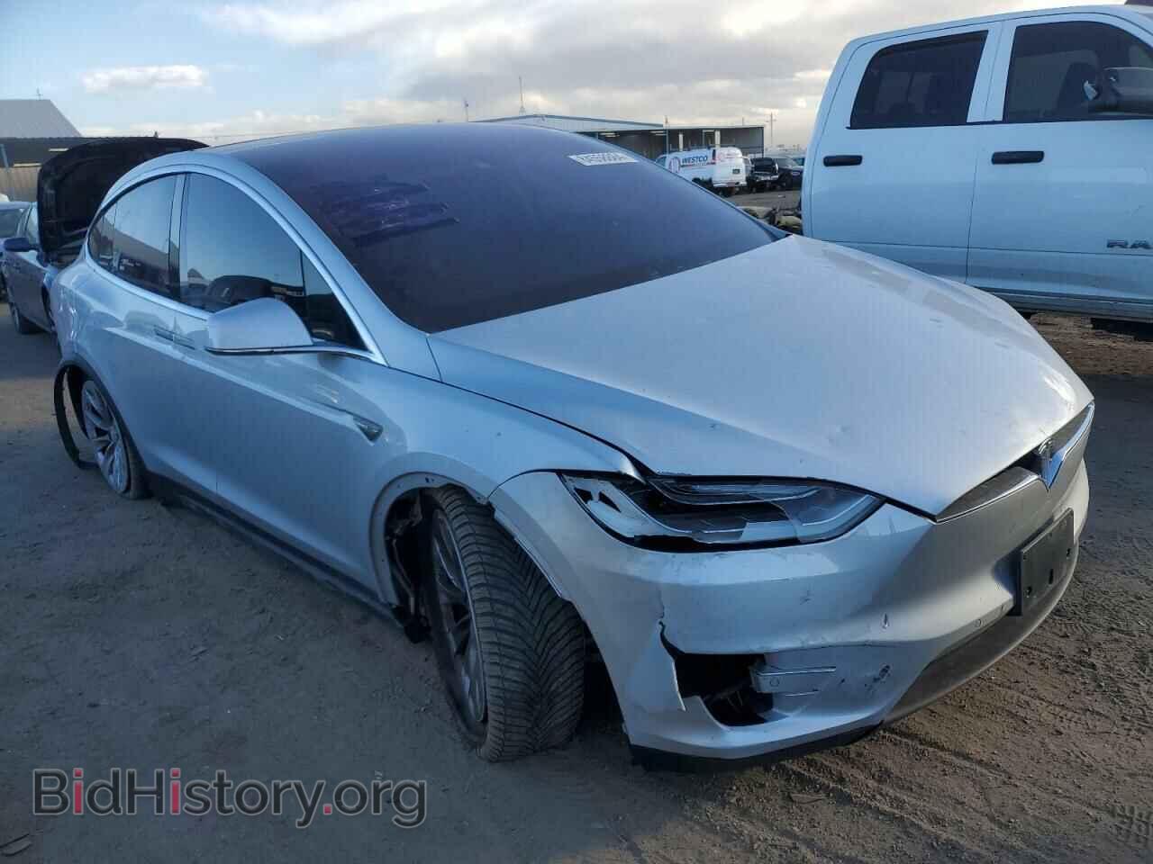 2016 TESLA MODEL X - VIN: 5YJXCAE43GFS00390 - Photo 4