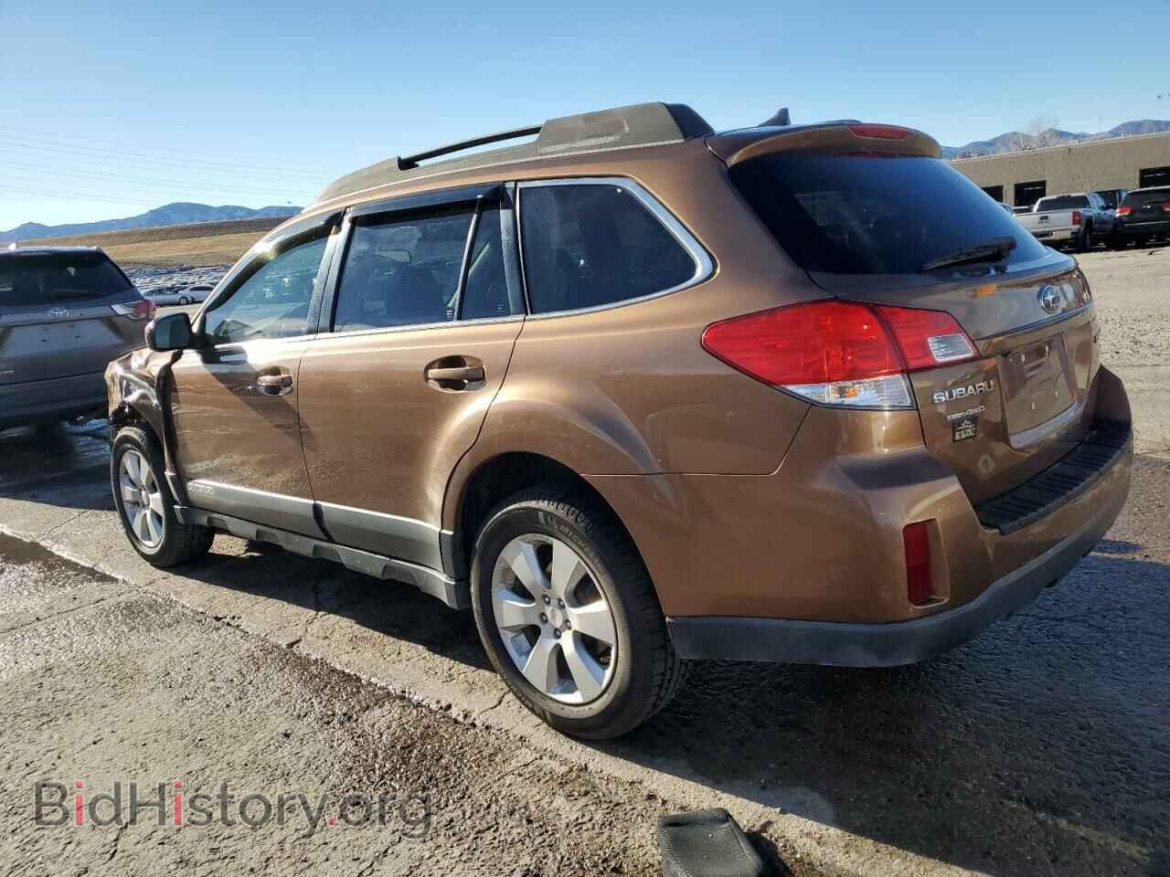 2011 SUBARU OUTBACK - VIN: 4S4BRBKC8B3379814 - Фото 2