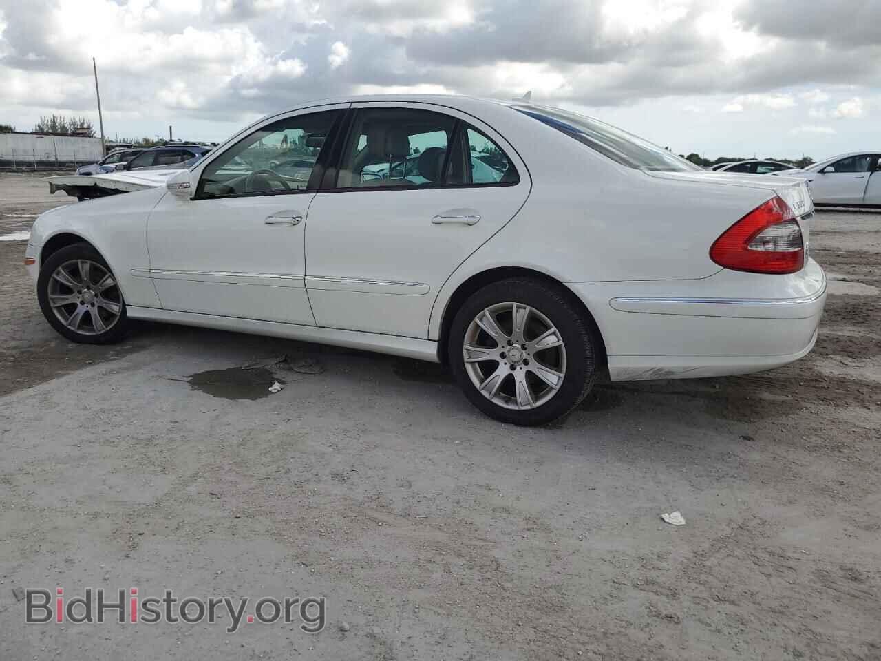 2009 MERCEDES-BENZ E-CLASS - VIN: WDBUF87X39B370666 - Фото 2