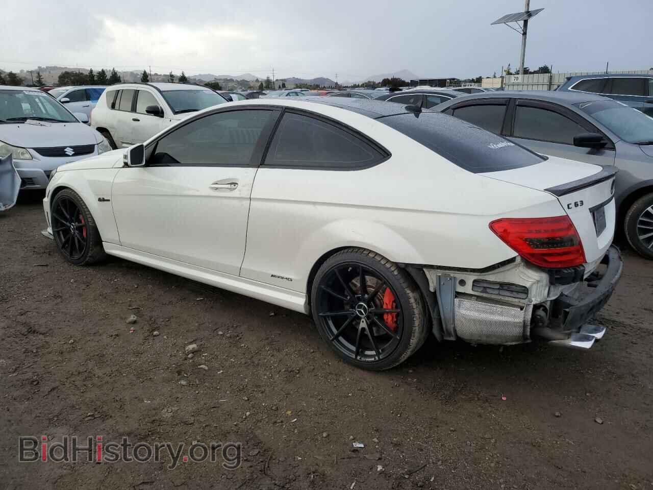 2012 MERCEDES-BENZ C-CLASS - VIN: WDDGJ7HB1CF807841 - Фото 2