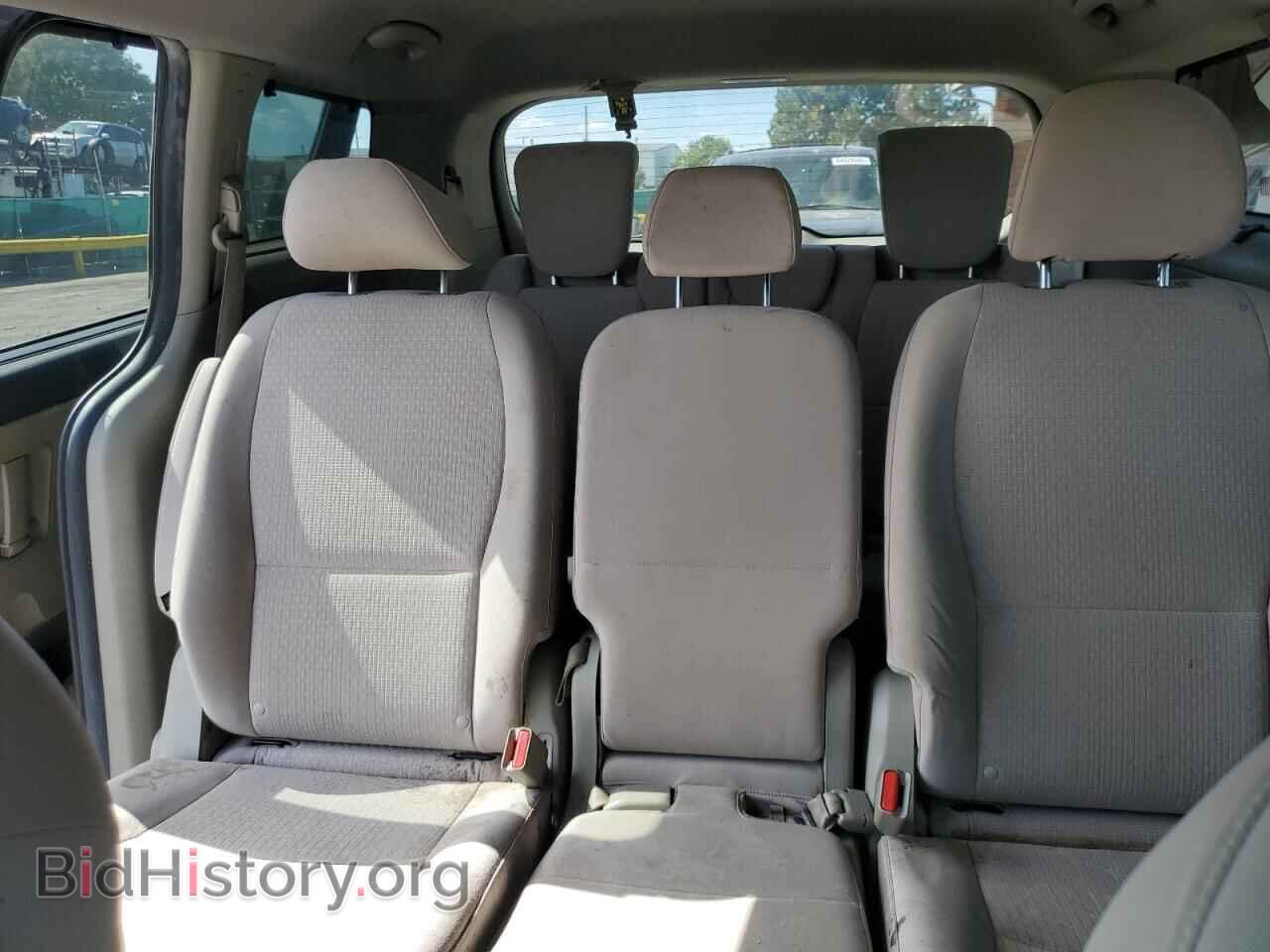 2016 KIA All Models - VIN: KNDMB5C19G6129360 - Фото 10