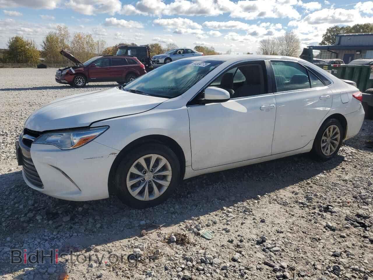 Photo 4T4BF1FKXGR544063 - TOYOTA CAMRY 2016