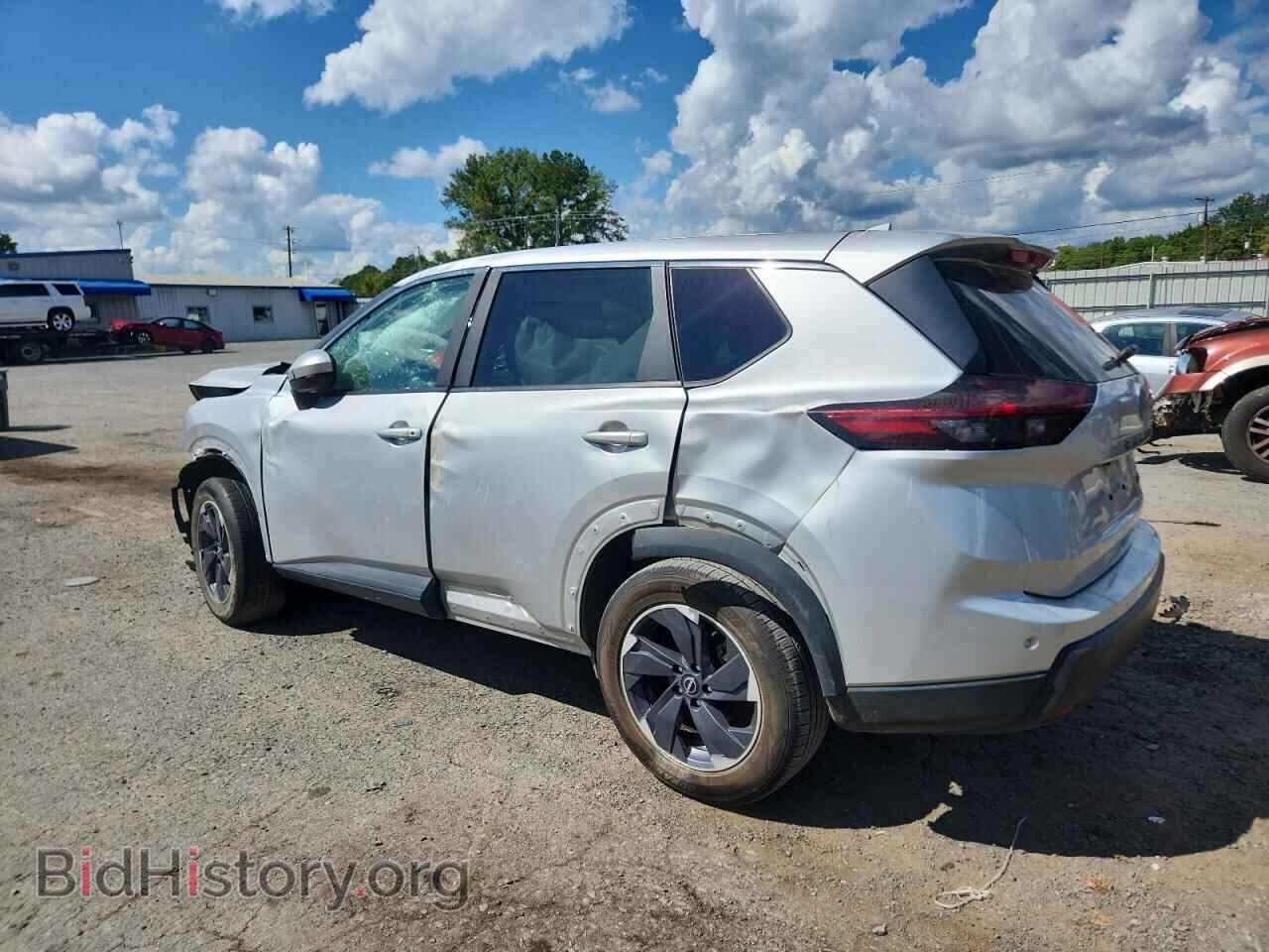 2024 NISSAN ROGUE - VIN: 5N1BT3BA9RC678843 - Фото 2