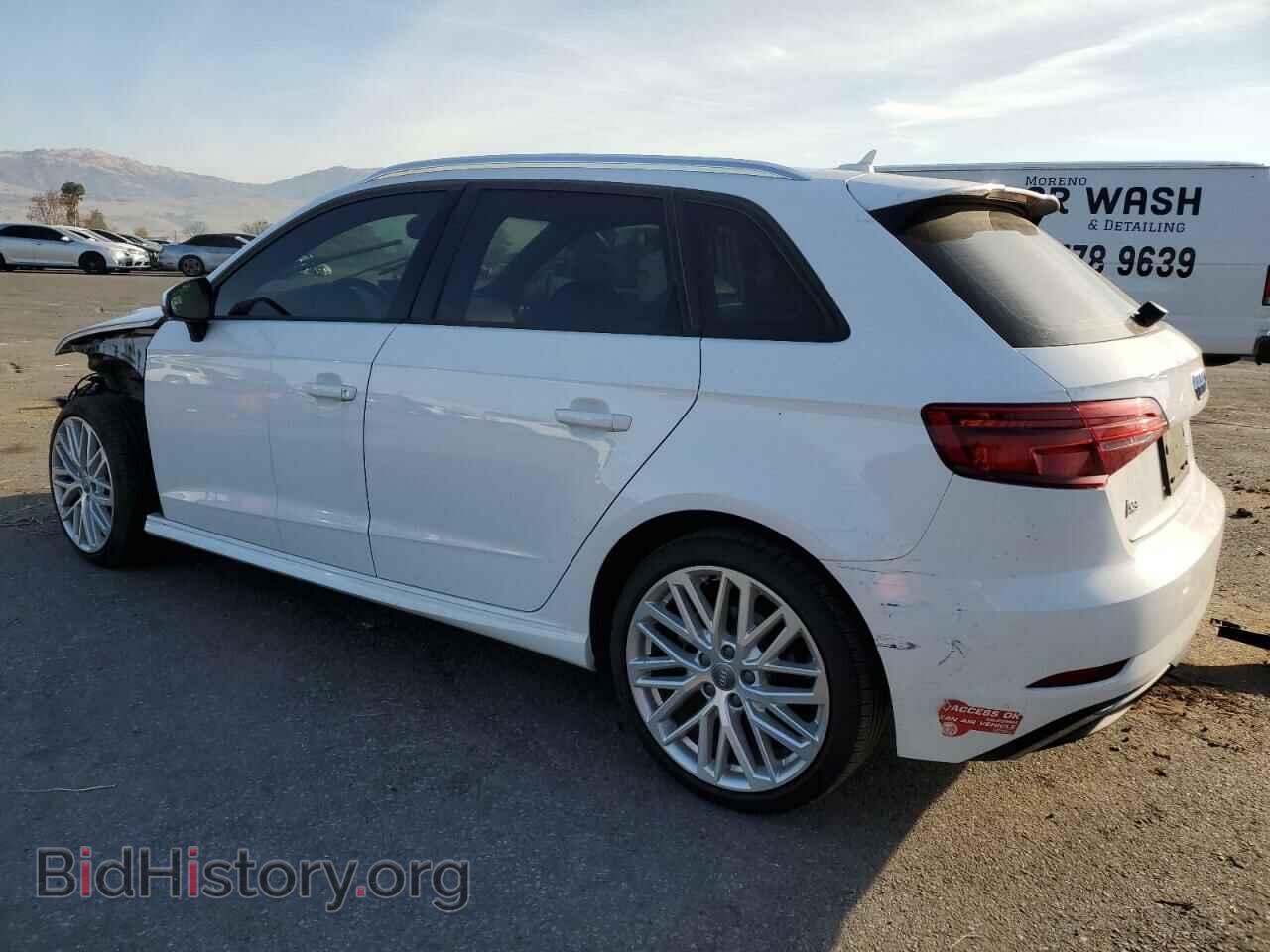 2018 AUDI A3 - VIN: WAUUPBFF4JA115178 - Фото 2