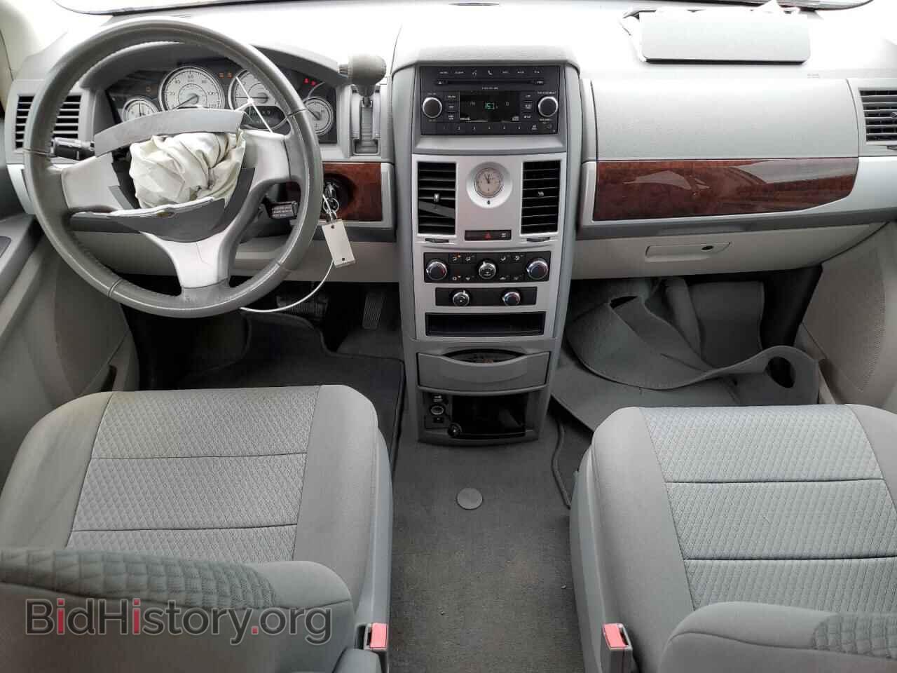 2010 CHRYSLER MINIVAN - VIN: 2A4RR5D13AR369725 - Фото 8