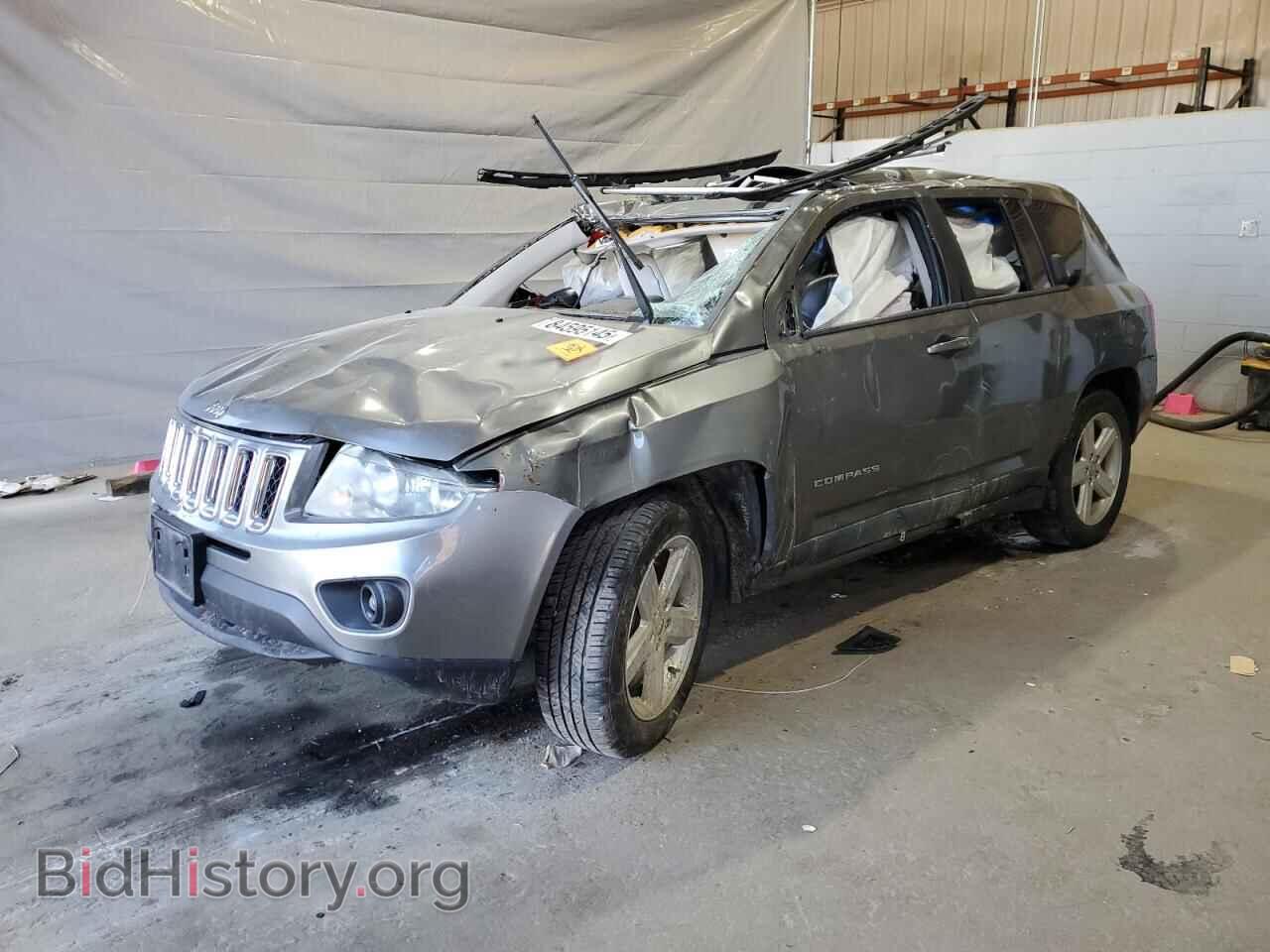 Photo 1J4NT5FB6BD221840 - JEEP COMPASS 2011