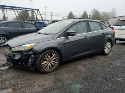 2017 Ford FOCUS Titanium, gray — VIN 1FADP3J23HL287428, Copart