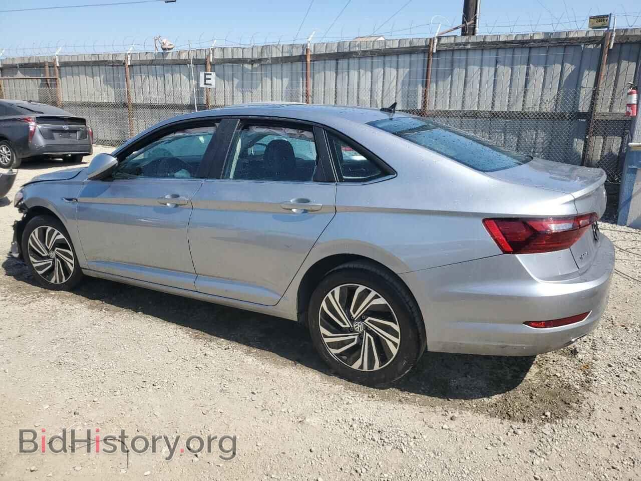 2020 VOLKSWAGEN JETTA - VIN: 3VWEB7BU3LM068686 - Фото 2