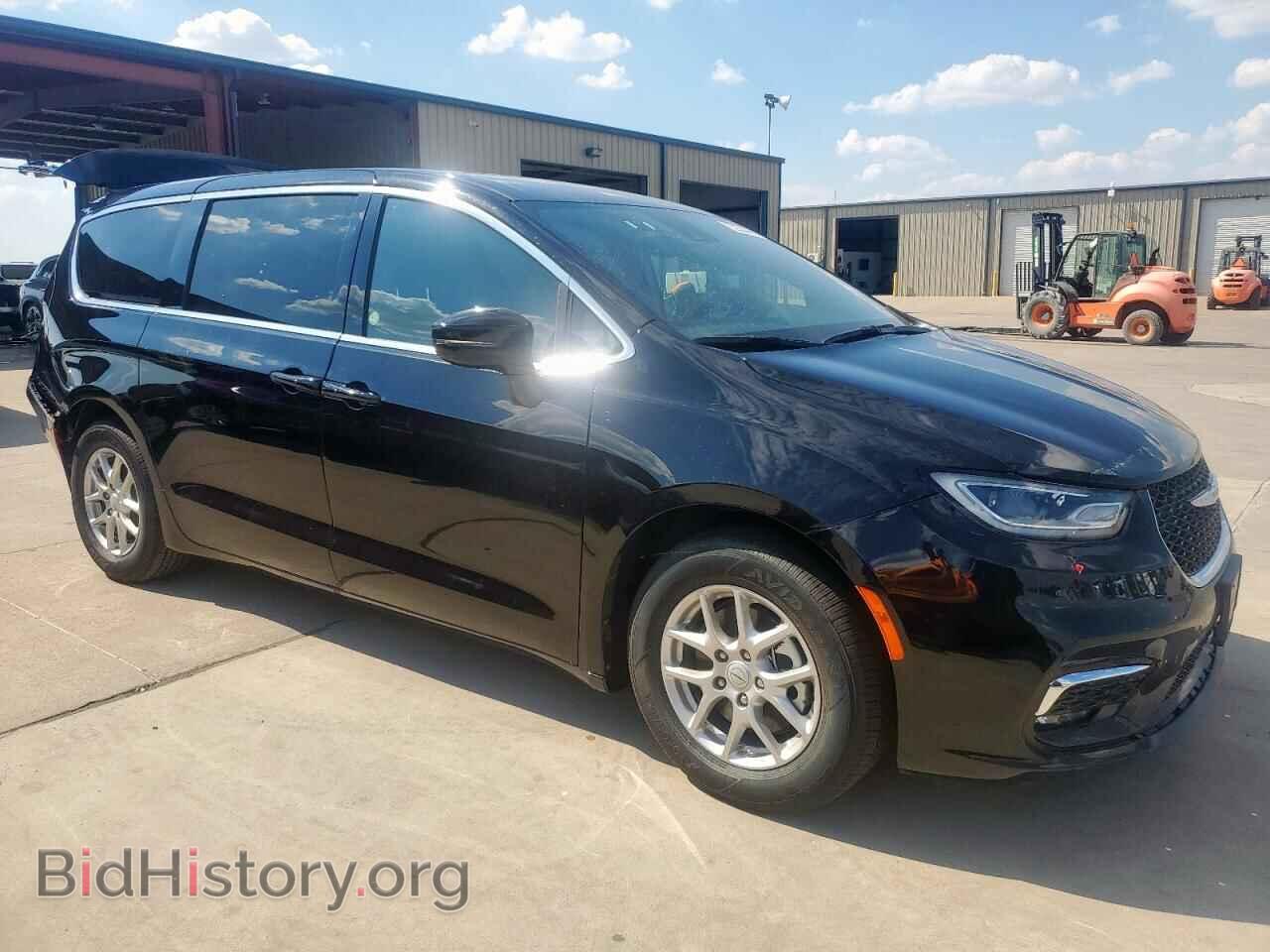 2025 CHRYSLER PACIFICA S - VIN: 2C4RC1BG2SR597661 - Photo 4