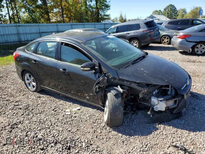 2014 Ford FOCUS (VIN 1FADP3F22EL415839) — фото 4 из 12