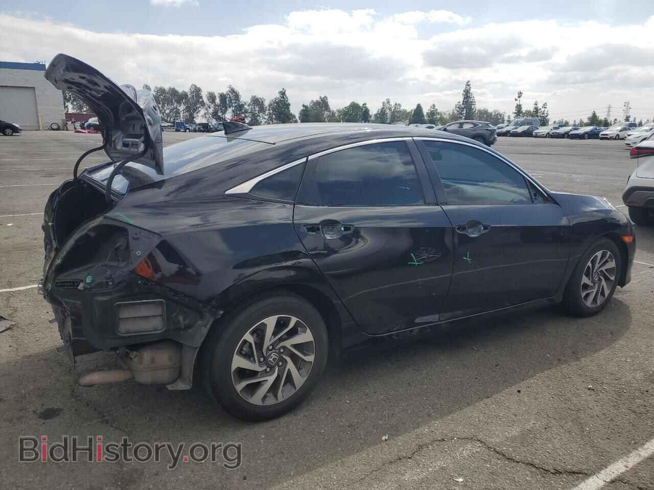 2018 HONDA CIVIC - VIN: 2HGFC2F76JH546494 - Фото 3