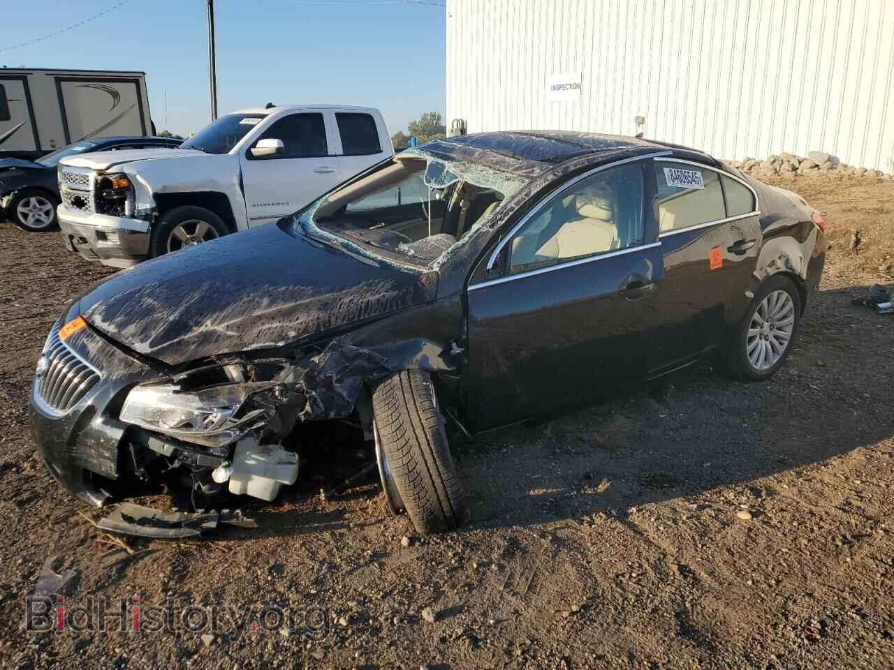 Photo 2G4GP5EC8B9181735 - BUICK REGAL 2011