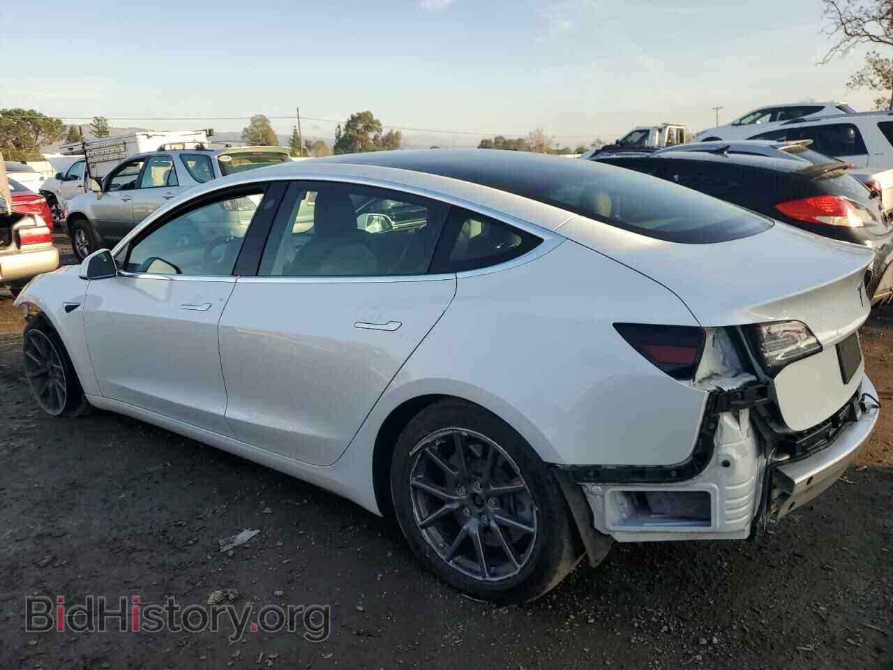 2019 TESLA MODEL 3 - VIN: 5YJ3E1EB1KF511882 - Фото 2
