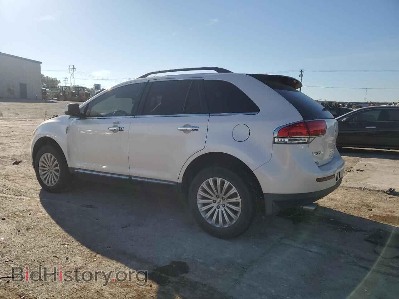 2011 LINCOLN MKX - VIN: 2LMDJ6JK9BBJ05638 - Фото 2