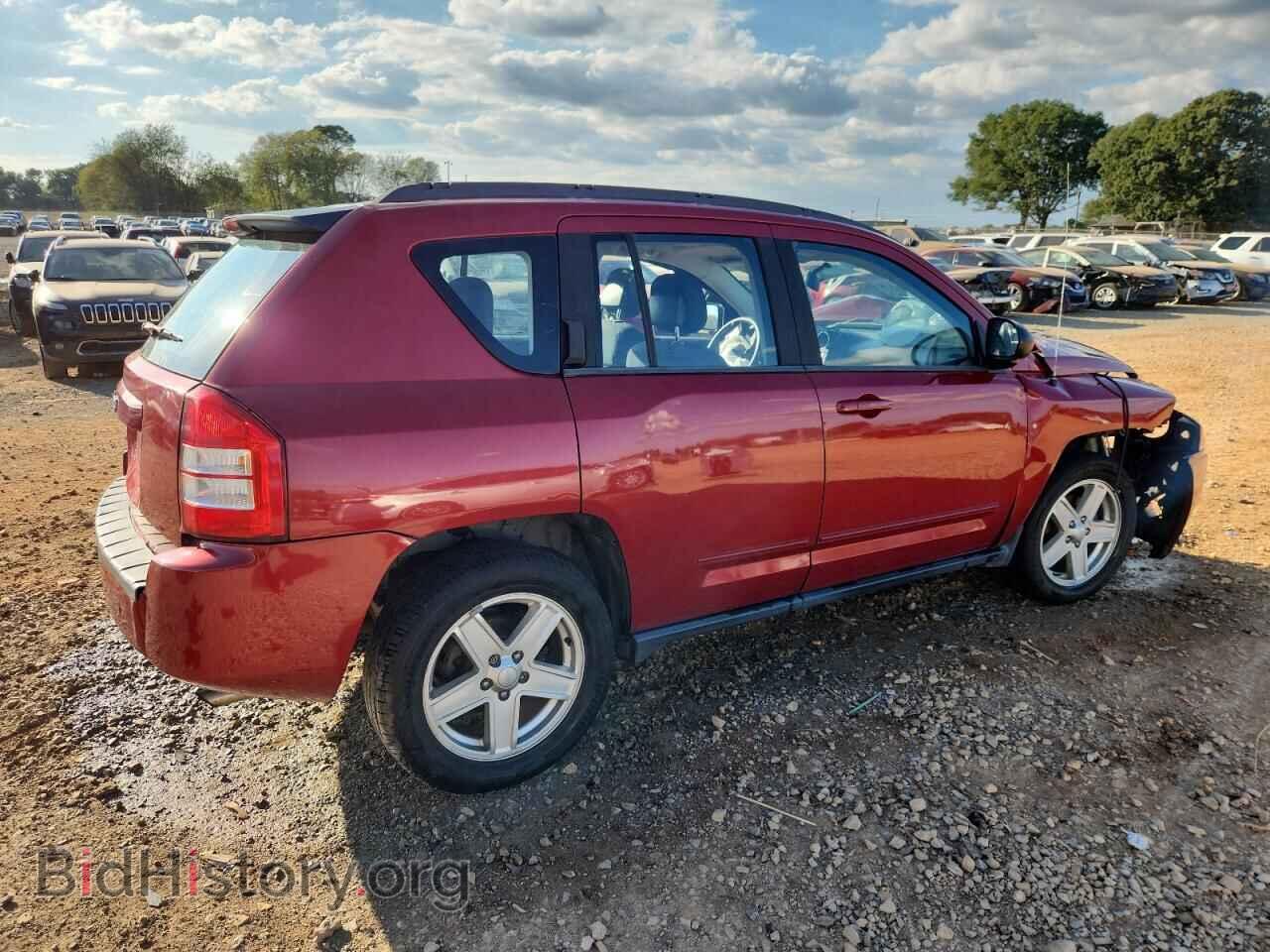 2010 JEEP COMPASS - VIN: 1J4NF4FB8AD608616 - Фото 3
