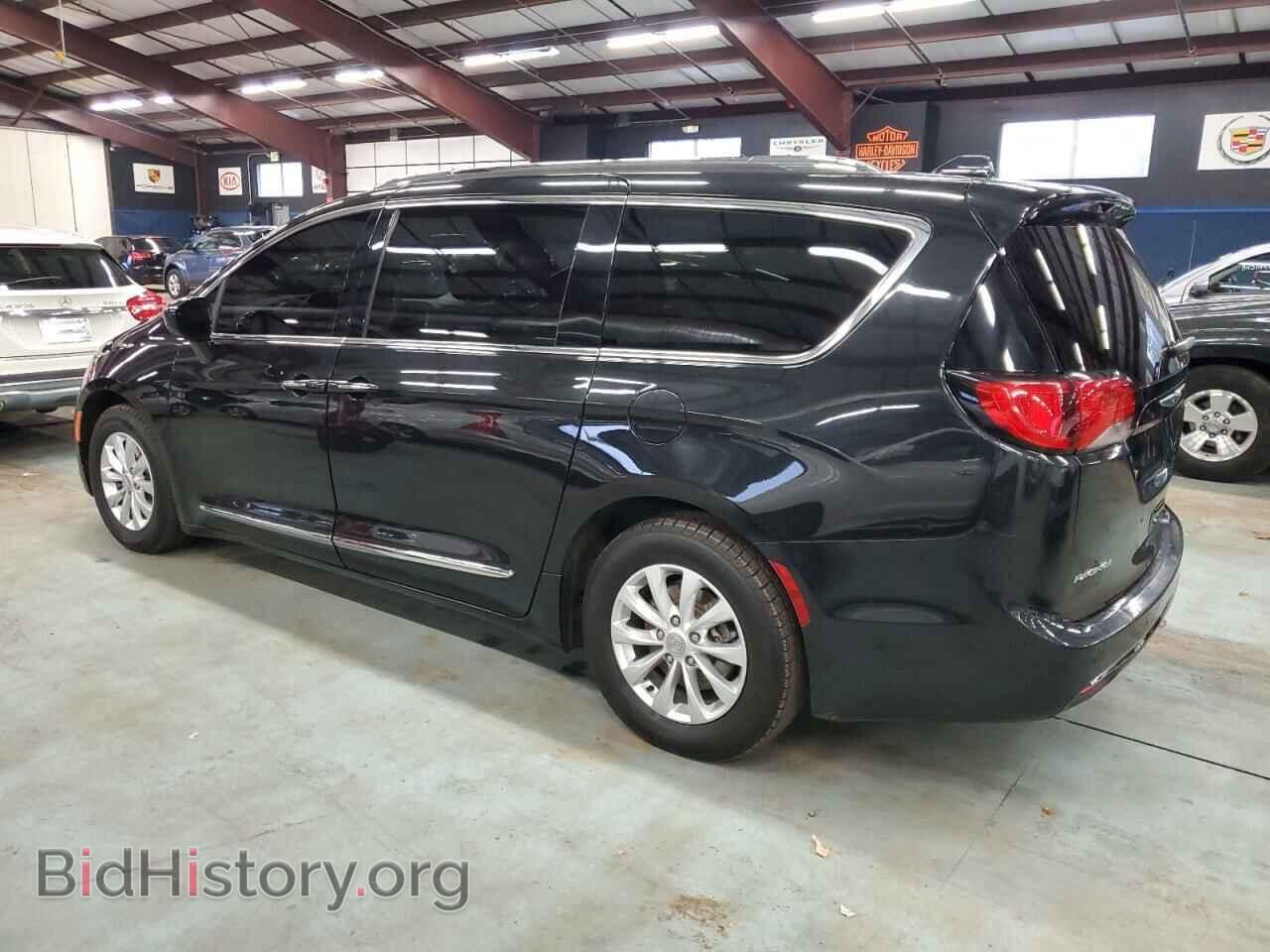 2018 CHRYSLER PACIFICA - VIN: 2C4RC1BG4JR294539 - Фото 2