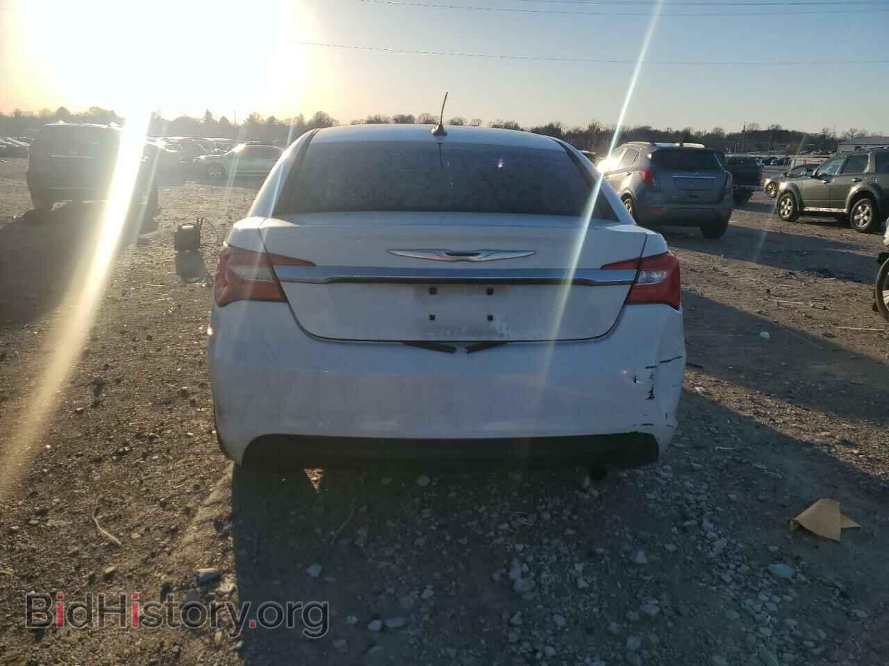 2013 CHRYSLER 200 - VIN: 1C3CCBAB6DN525769 - Фото 6