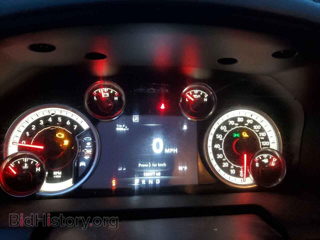 2018 RAM 1500 - VIN: 3C6RR7LT0JG212493 - Фото 9