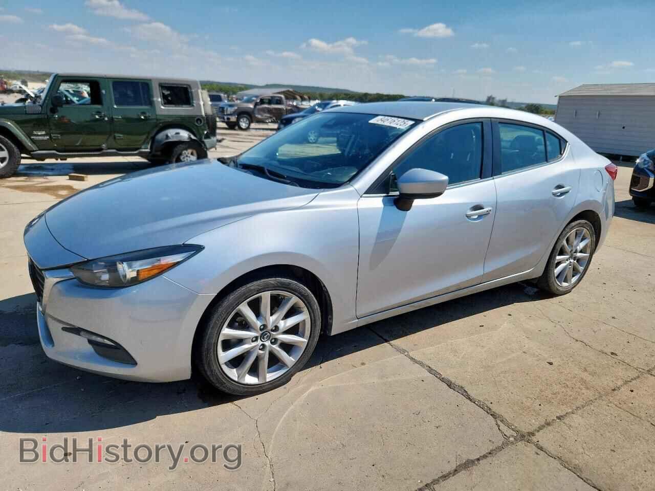 Фотография 3MZBN1V73HM131127 - MAZDA 3 2017