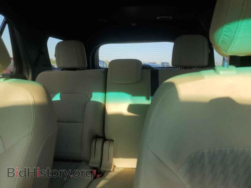 2016 Ford EXPLORER (VIN 1FM5K7B83GGC83972) — photo 10 of 13