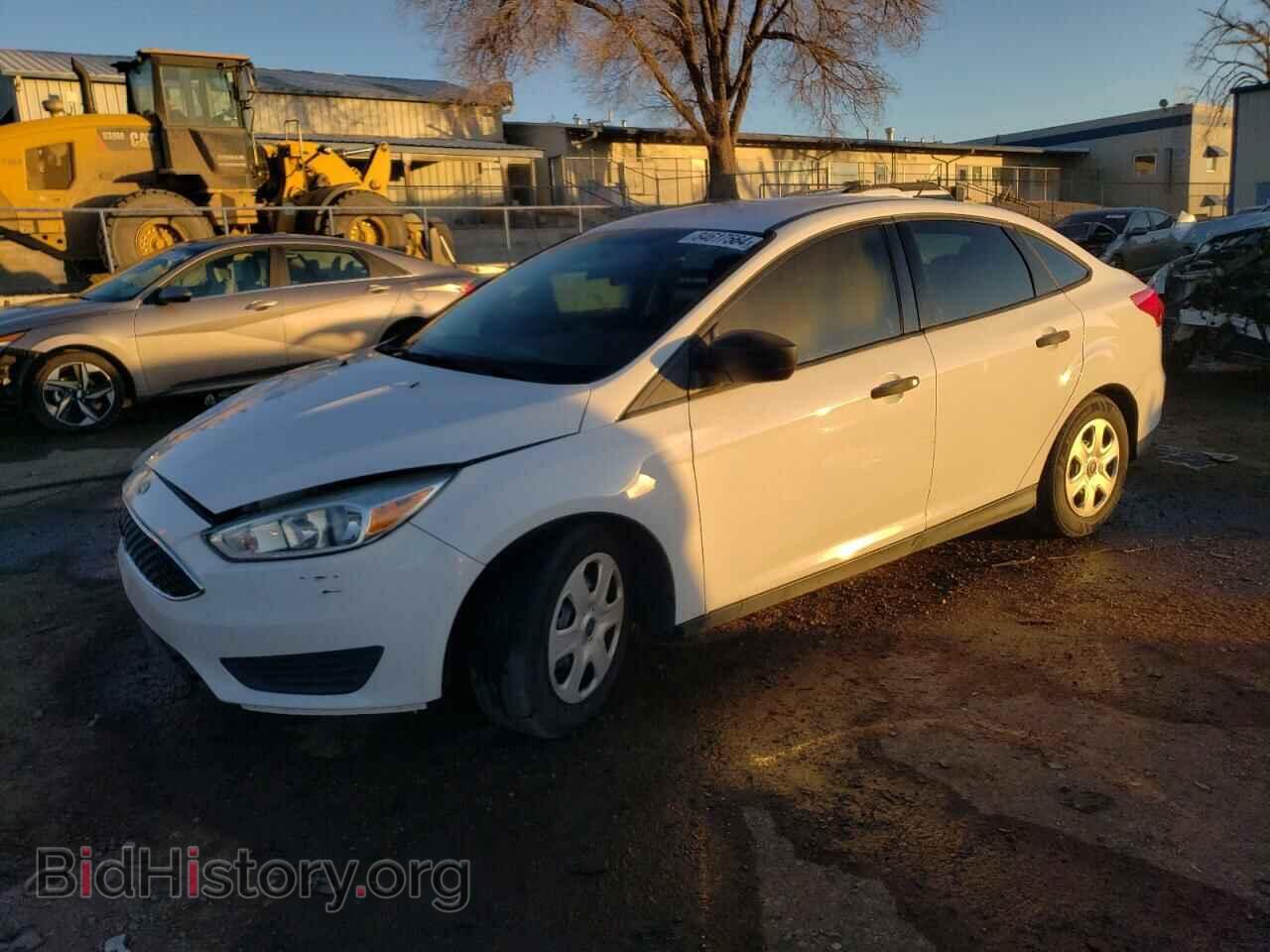 Photo 1FADP3E23GL230185 - FORD FOCUS 2016