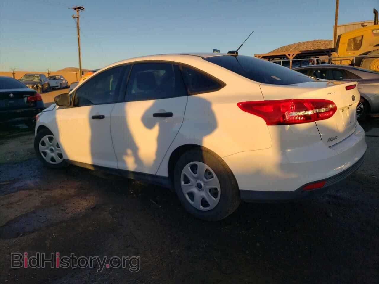2016 FORD FOCUS - VIN: 1FADP3E23GL230185 - Фото 2