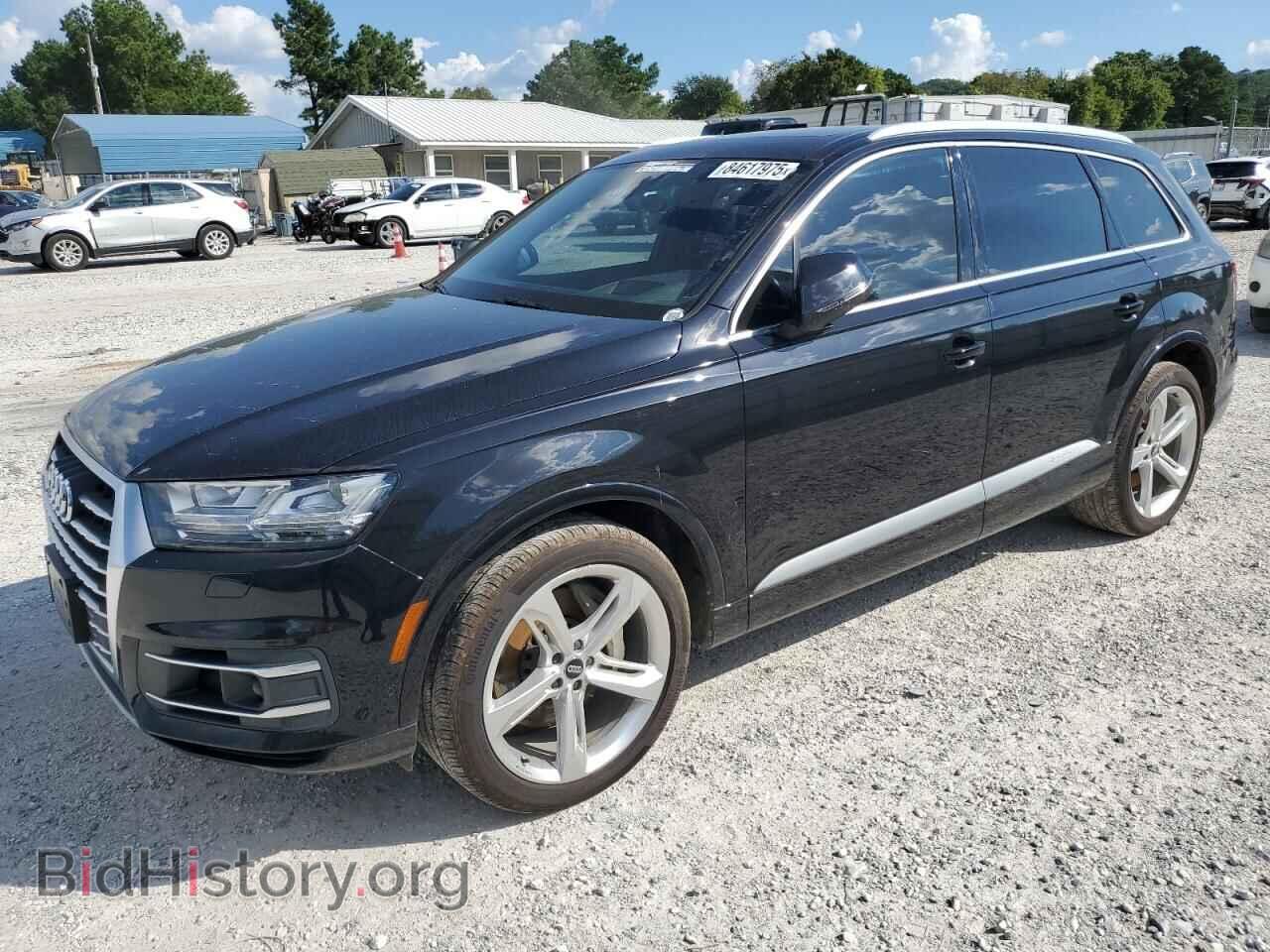 Photo WA1VAAF7XKD020792 - AUDI Q7 2019