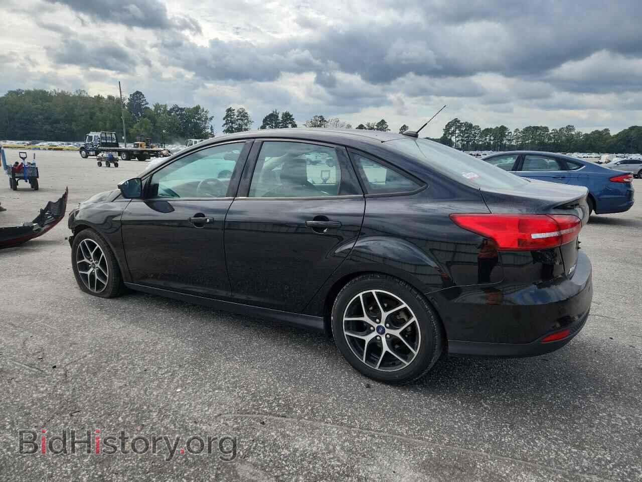 2018 FORD FOCUS - VIN: 1FADP3H22JL300021 - Photo 2