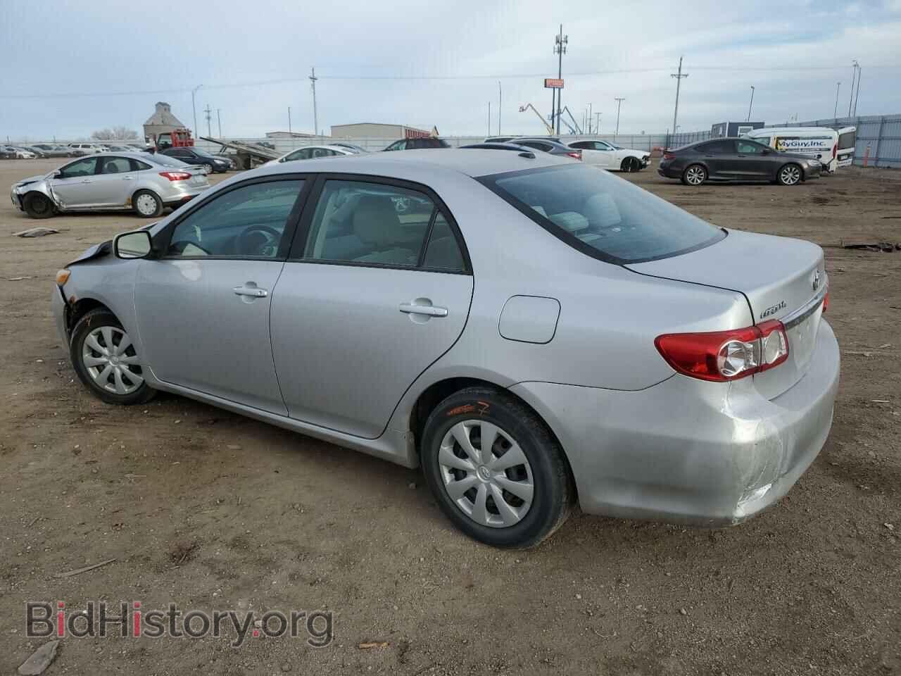 2011 TOYOTA COROLLA - VIN: 2T1BU4EE2BC612198 - Фото 2