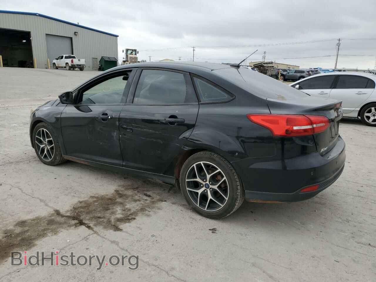 2017 FORD FOCUS - VIN: 1FADP3H25HL244800 - Photo 2