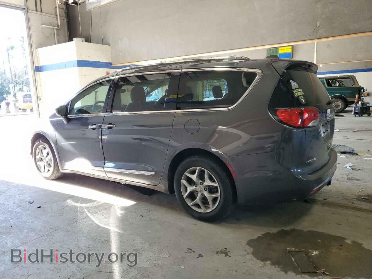 2020 CHRYSLER PACIFICA - VIN: 2C4RC1EG3LR286821 - Photo 2