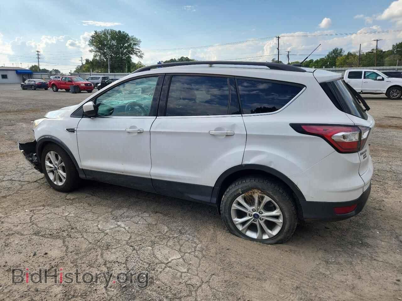 2018 FORD ESCAPE - VIN: 1FMCU0G96JUC63685 - Фото 2