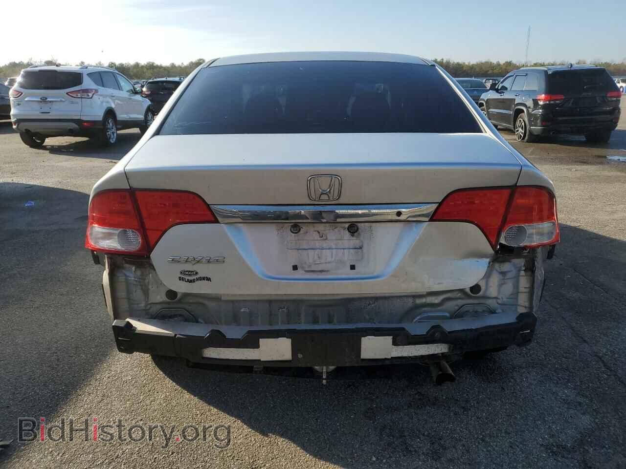 2010 HONDA CIVIC - VIN: 2HGFA1F52AH317082 - Фото 6