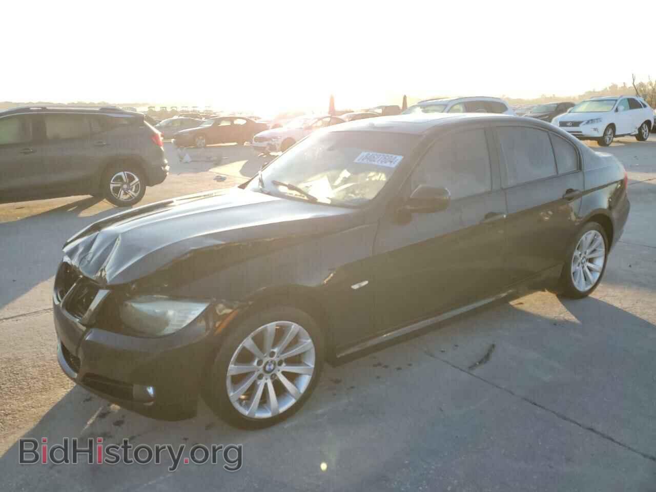 Photo WBAPH5G50BNM72241 - BMW 3 SERIES 2011