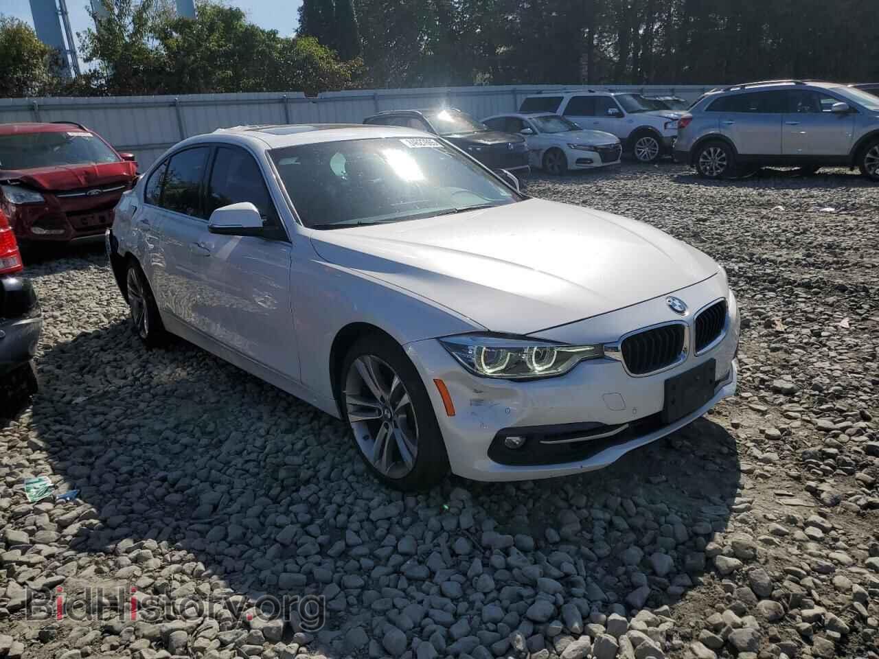 2017 BMW 3 SERIES - VIN: WBA8D9G59HNU60864 - Фото 4