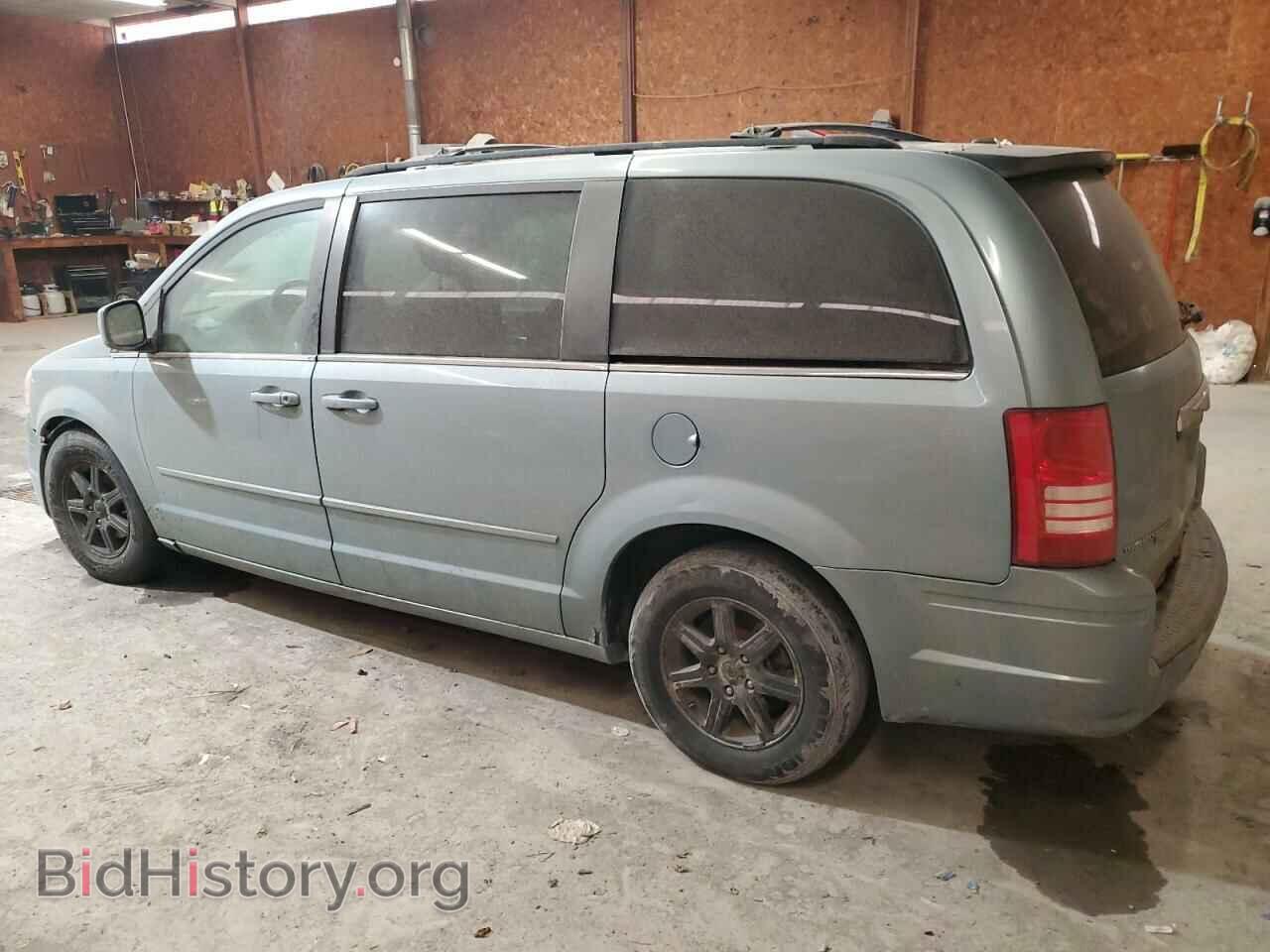 2008 CHRYSLER MINIVAN - VIN: 2A8HR54P88R760071 - Фото 2