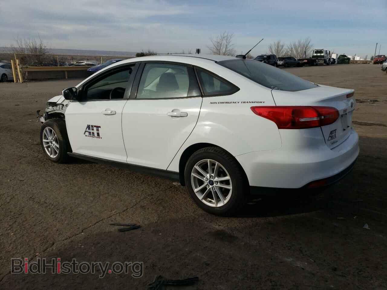 2017 FORD FOCUS - VIN: 1FADP3F2XHL265399 - Фото 2