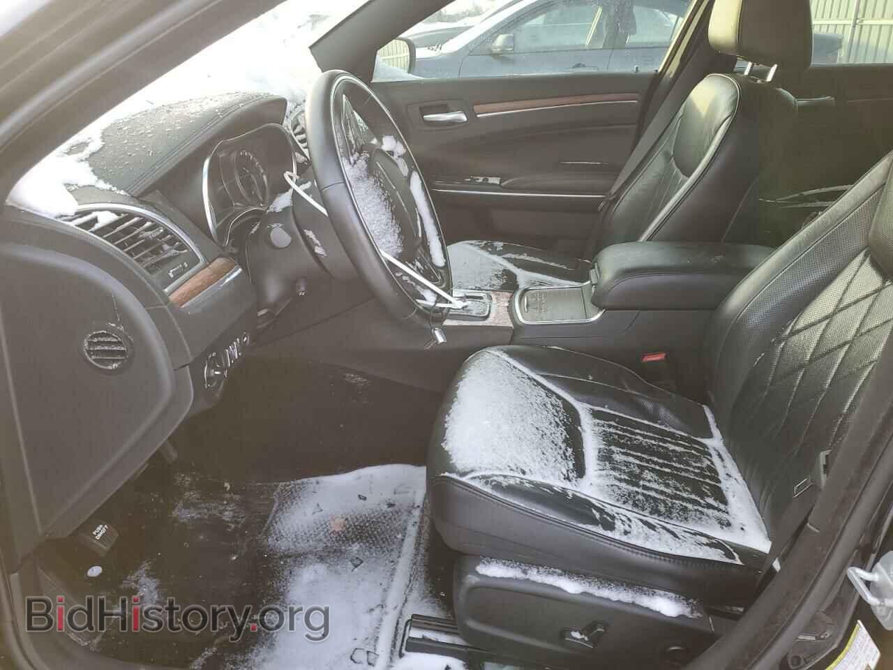 2016 CHRYSLER 300 - VIN: 2C3CCASG3GH124195 - Фото 7