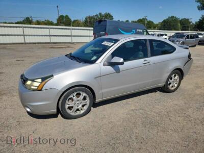 2009 Ford FOCUS SE, серебристый — VIN 1FAHP32N49W214515, Copart