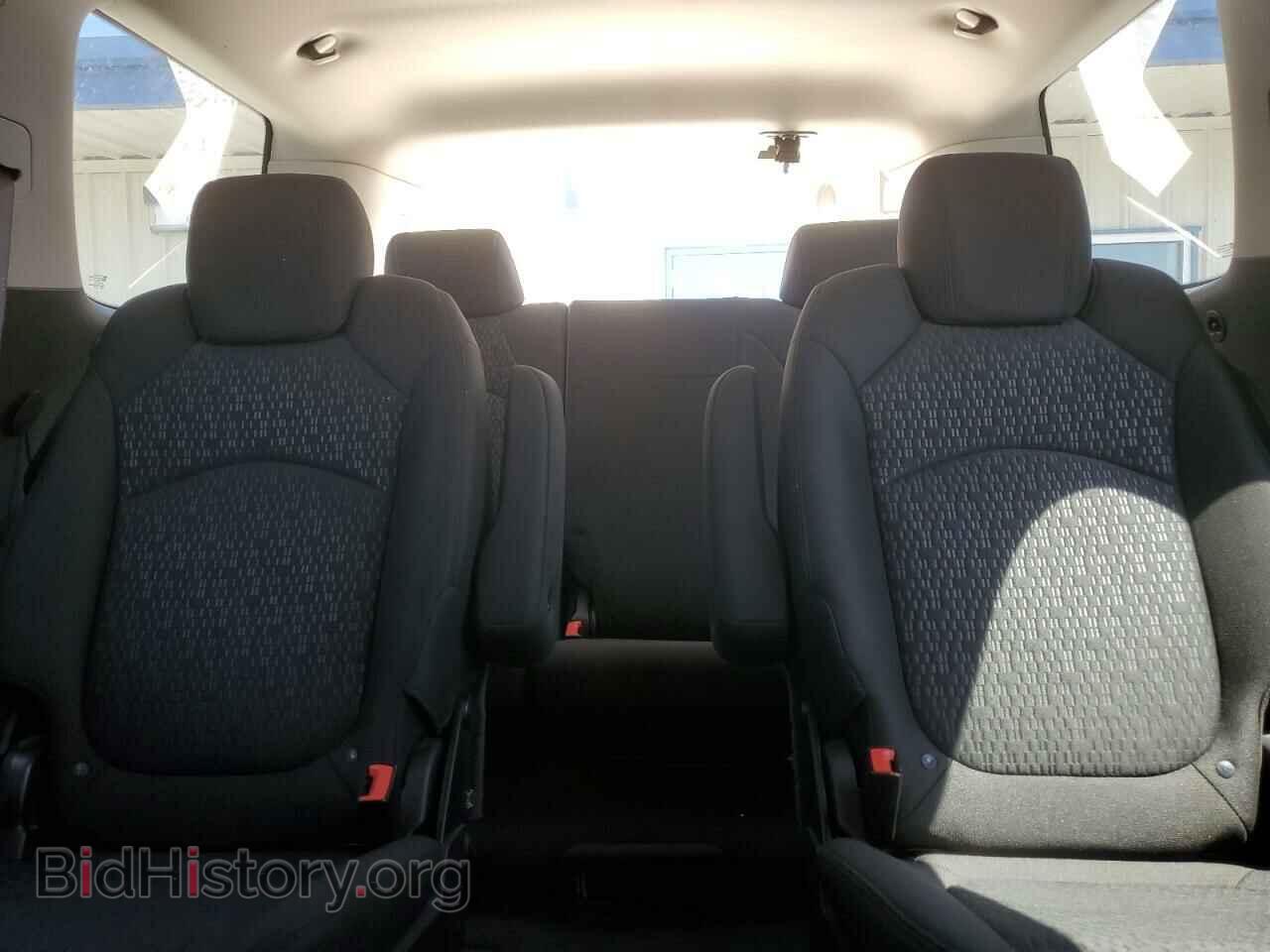 2010 GMC ACADIA - VIN: 1GKLVLED6AJ161500 - Фото 10